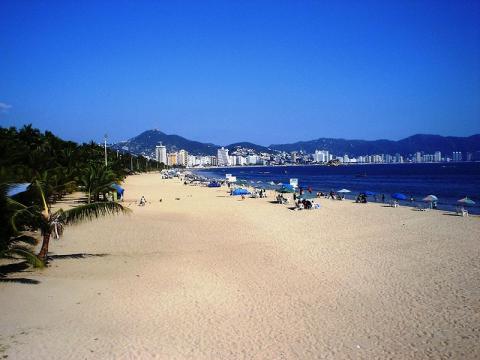 playa-en-acapulco.jpg